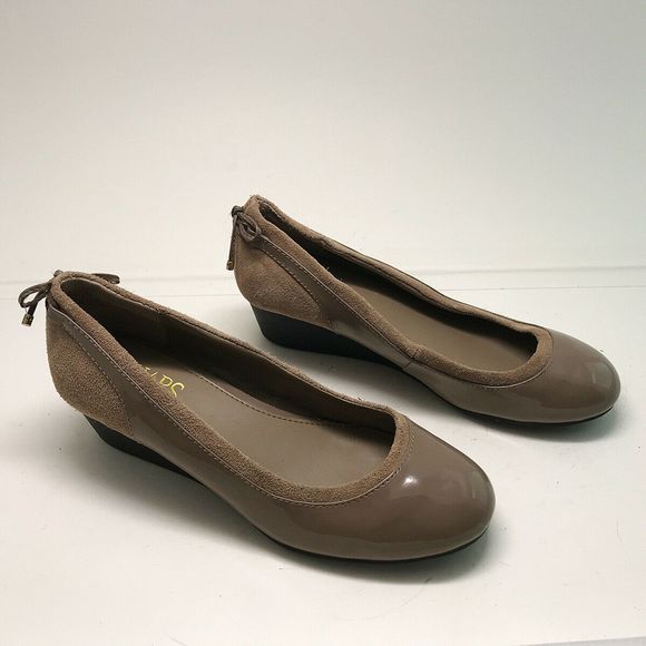 Polo Ralph Lauren Shoes - 🐈 Chaps Irina Wedge Heel Flats Patent Suede Shoes